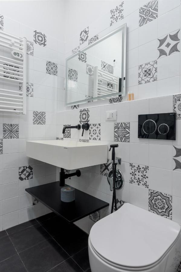 Apartament Esclusivo 130 Mq + Terrazzo Via San Vincenzo Genua Zewnętrze zdjęcie